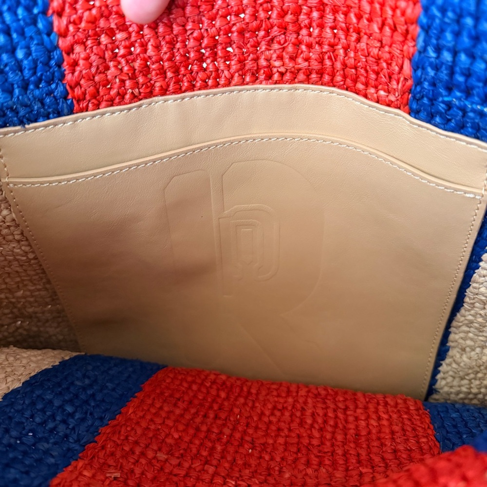 RABANNE LOGO-EMBOSSED RAFFIA BASKET BAG - Picture 8 of 11